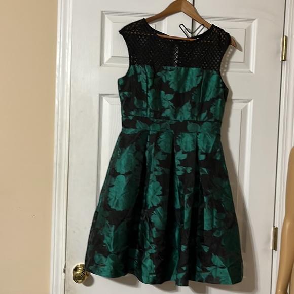 Julia Jordan Woman’s Dress Multicolor Size 8 - Picture 4 of 8